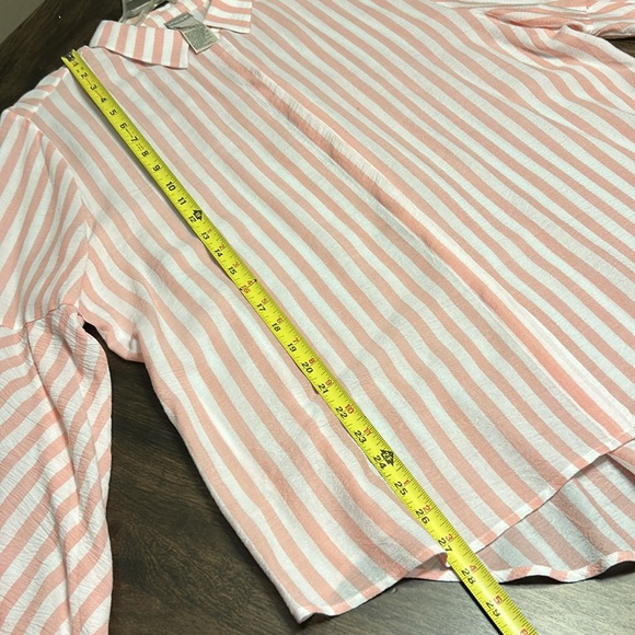 (2) Striped Chico’s Blouse - Picture 7 of 11